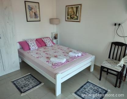 Unterkunft Vella-Herceg Novi, , Privatunterkunft im Ort Herceg Novi, Montenegro - Studio apartman